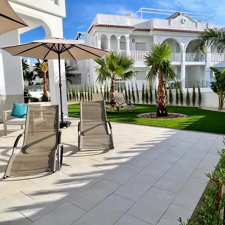 Premium Ferienwohnung: Allegra - Alba - Residential Apartment *