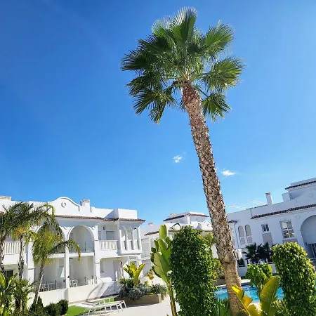 Premium Ferienwohnung: Allegra - Alba - Residential Διαμέρισμα *